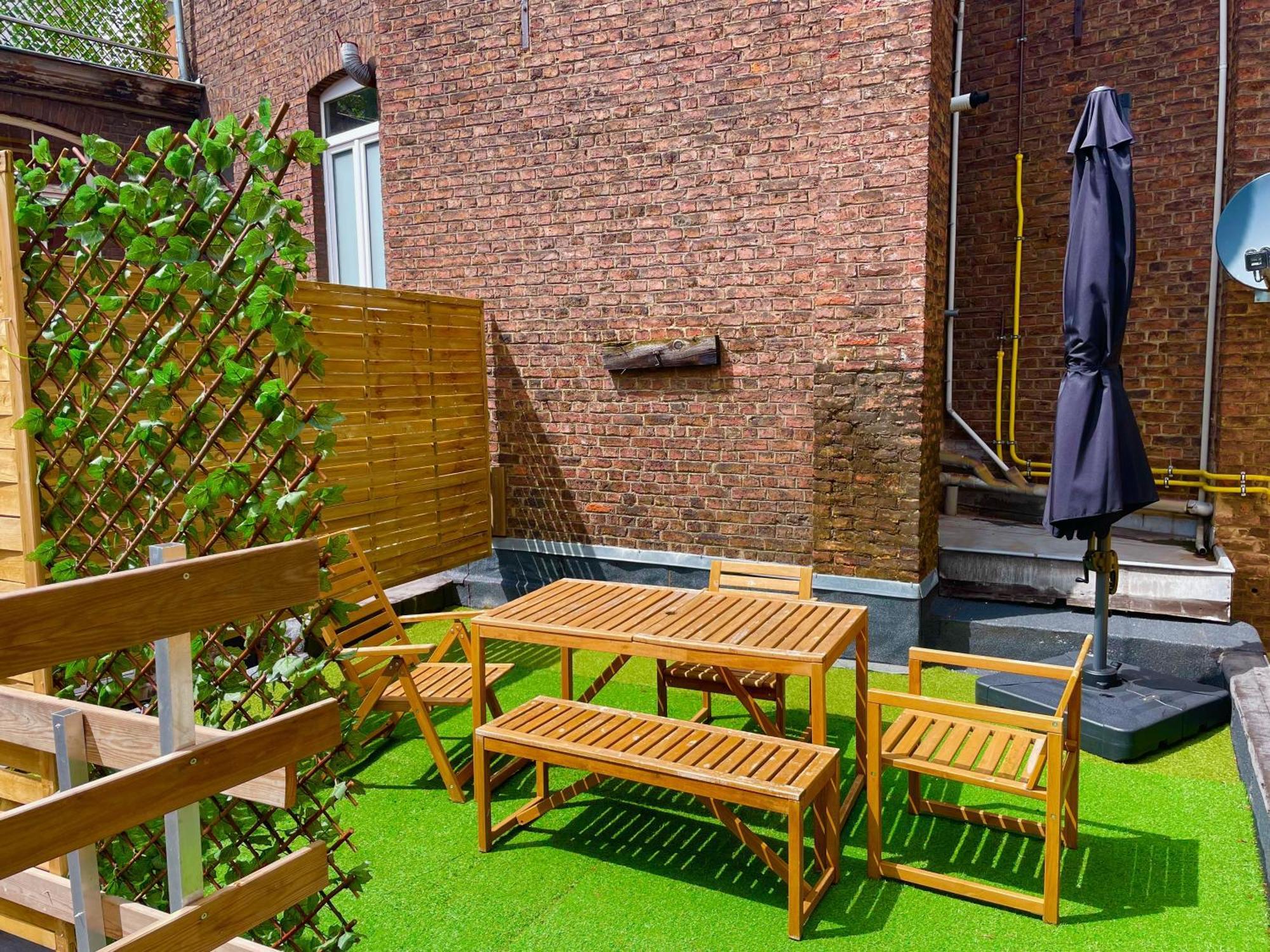 Residence Royal Selys, City-Center - Bike Parking And Outdoor Liège Zewnętrze zdjęcie
